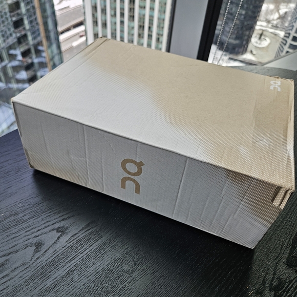 On Running White and Lemon Cloudtilt Athletic Sneakers - Size 9.5 - Picture 4 of 4